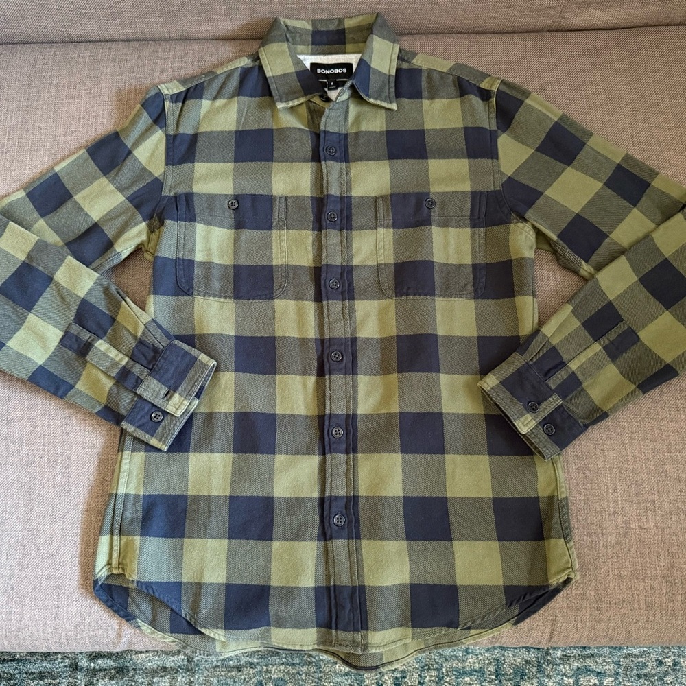 Bonobos Green and Black Casual Button Down Shirt